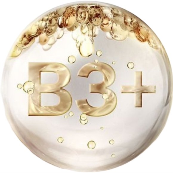 Olay RegeneristMicro-Sculpting Cream Face Moisturizer 0.5oz  NIB - Picture 3 of 7